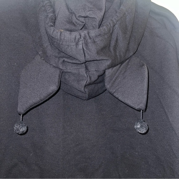 Sanrio Kuromi 3D Ears Womens Black Hoodie Hot Topic Size Medium M - Picture 10 of 10